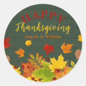 Frohes Erntedankfest farbenfrohe Blätter auf Holz Runder Aufkleber (Vorderseite)