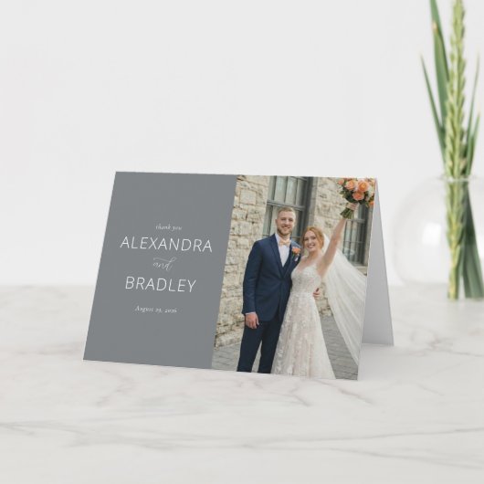 Frohes Grau Elegantes Foto Dankeskarte (Vorderseite)