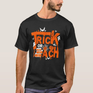 Frohes Halloween Trick Or Treat Geist liest Bücher T-Shirt