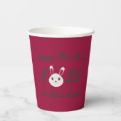 Frohes neues Jahr 2023 Jahr des Kaninchens Pappbecher (Rückseite)