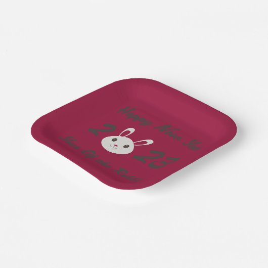 Frohes neues Jahr 2023 Jahr des Kaninchens Pappteller (Gewinkelt)