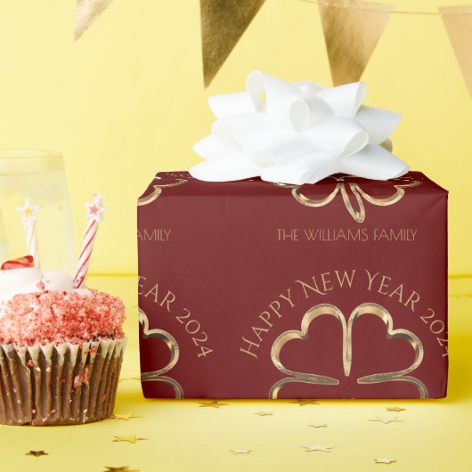 Frohes neues Jahr 2024 oder Ihr Text Vierblättrige Geschenkpapier (Geburtstagsparty)