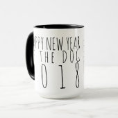 Frohes neues Jahr der Tasse des Hundes 2018 (Vorderseite Links)