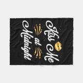 Frohes Silvester Nye 2022 Party-Kuss  Fleecedecke (Vorderseite (Horizontal))
