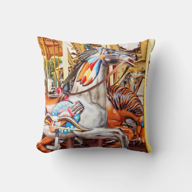 Fröhlich-gehen-runde gemalte Ponykarussell-Reihe Kissen (Vorderseite)