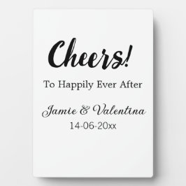 Fröhlich nach dem Hinzufügen von Paarnamendatum Fotoplatte