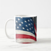 Fröhliche 4. Juli Vintage-Flaggen-Illustrationskun Kaffeetasse (Links)