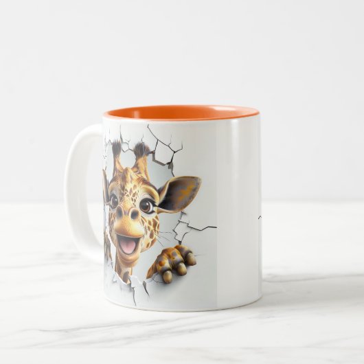 Fröhliche Giraffe bricht durch eine weiße Mauer Zweifarbige Tasse (Vorderseite Links)