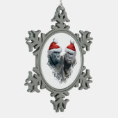 Fröhliche Gorilla-Weihnachten Schneeflocken Zinn-Ornament (Links)