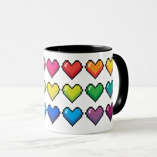 Fröhliche Pixel-Herzen in Rainbow-Muster-Tasse Tasse (VorderseiteRechts)