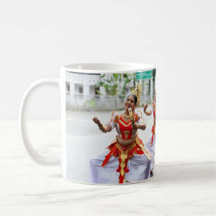 Fröhliche Rabana-Tänzer - Sri-lankisches Festival  Kaffeetasse