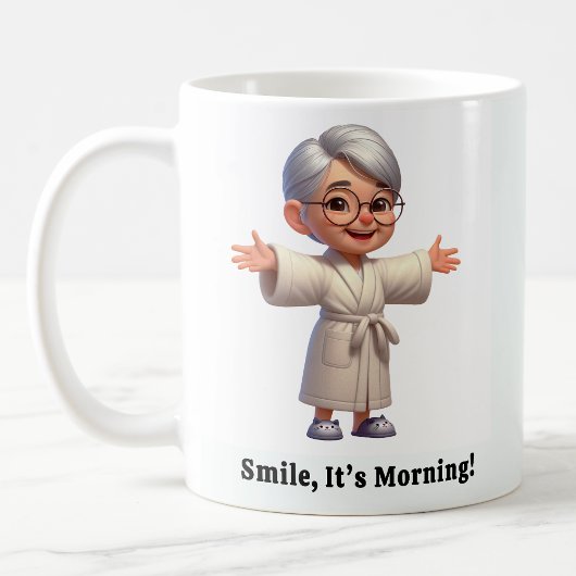 Fröhliche Senior Citizen in einer gemütlichen Robe Kaffeetasse