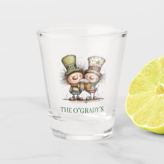 Fröhliche St. Patrick’s Day-Party-Illustration Schnapsglas (Vorderseite)