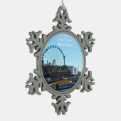 Fröhliche Weihnachten Helsinki, Finnland Schneeflocken Zinn-Ornament (Links)