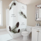 Fröhliche Weihnachtswörter Kiefernfadenfetzen Weiß Duschvorhang (Beispiel)