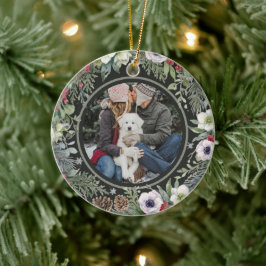 Fröhlicher botanischer Weihnachtsbogen mit persönl Keramik Ornament