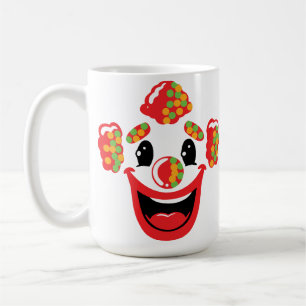 Fröhlicher Clown mit farbenfroher Haare Kaffeetasse