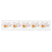 Fröhlicher Danksagentext mit Orange Pumpkins Mittelgroßer Tischläufer (Horizontal)