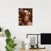 Fröhlicher Golden Retriever Hund in kuscheligem Pu Poster (Heimbüro)