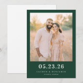 Fröhlicher grüner rustikaler Foto Save The Date (Vorne/Hinten)