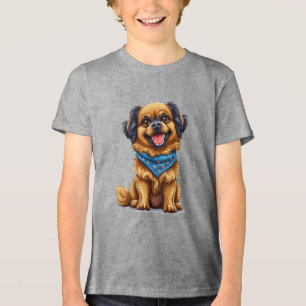 Fröhlicher Hund mit flauschigem, goldenem Fell Tri-Blend Shirt
