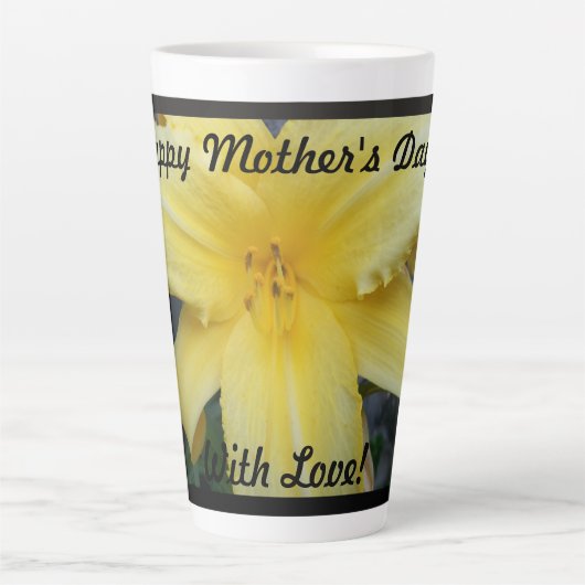 Fröhlicher Muttertag mit Liebe Latte Tasse (Vorderseite)