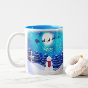 Fröhlicher personalisierter Weihnachts-Schneemann Zweifarbige Tasse