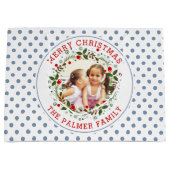 Fröhlicher Weihnachtskranz mit staubigen blauen Pu Große Geschenktüte (Vorderseite)