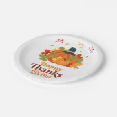 Fröhliches Erntedankpumpkin mit Hats und Blätter Pappteller (Schrägansicht)