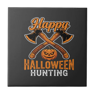 Fröhliches Halloween-Jagd gekreuzte Äxte Kürbis Fliese