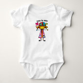 Fröhliches Patchwork-Charakter-Design Baby Strampler (Vorderseite)