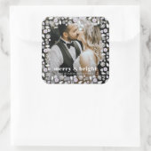 fröhliches und helles, modernes Weihnachtspaar Fot Quadratischer Aufkleber (Tasche)