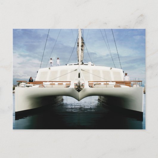 Front on Catamaran Postkarte (Vorderseite)