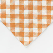 Front view features a brown and white gingham  fleecedecke (Ecke)