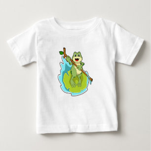 Frosch als Hiker mit Stick Baby T-shirt