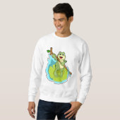 Frosch als Hiker mit Stick Sweatshirt (Vorne ganz)