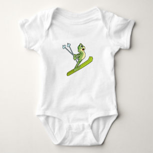 Frosch als Skijumper mit Ski.PNG Baby Strampler