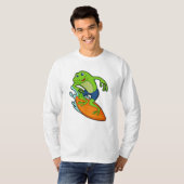 Frosch als Surfer mit Surfbrett T-Shirt (Vorne ganz)