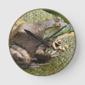 Frosch - Alter Knacker Runde Wanduhr (Vorderseite)