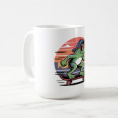 Frosch auf Skateboard Kaffeetasse (Vorderseite Links)
