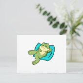 Frosch beim Schlafen mit Kissen Postkarte (Stehend Vorderseite)