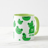 Frosch Happy Face Pattern Green Monogram School Tasse (VorderseiteRechts)