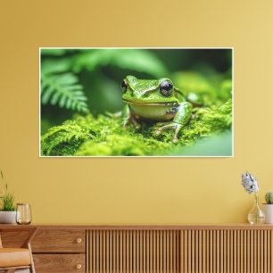 Frosch in neuem Waldmoosbewuchs Leinwanddruck