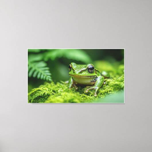 Frosch in neuem Waldmoosbewuchs Leinwanddruck (Vorderseite)