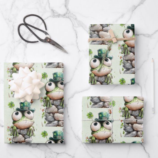 Frosch mit grünem Hut und Kleeblatt süßes Muster Geschenkpapier Set (Vorderseite)