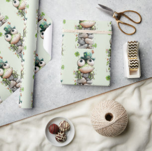 Frosch mit grüner Mütze und Kleeblatt süßes Muster Geschenkpapier