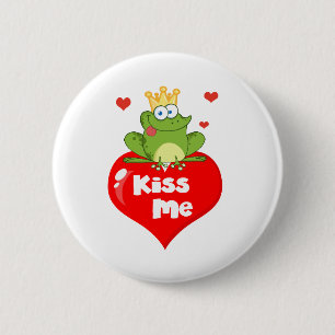 Frosch-Prinz On A Red Heart Button