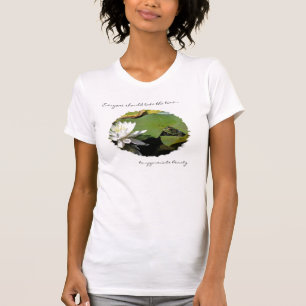 Frosch und Lotus Blume Inspiration Zitat T-Shirt