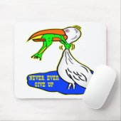 Frosch-würgend Vogel geben nie überhaupt auf Mousepad (Mit Mouse)