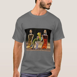 Frösche & Küken mit kühlen Getränken T-Shirt